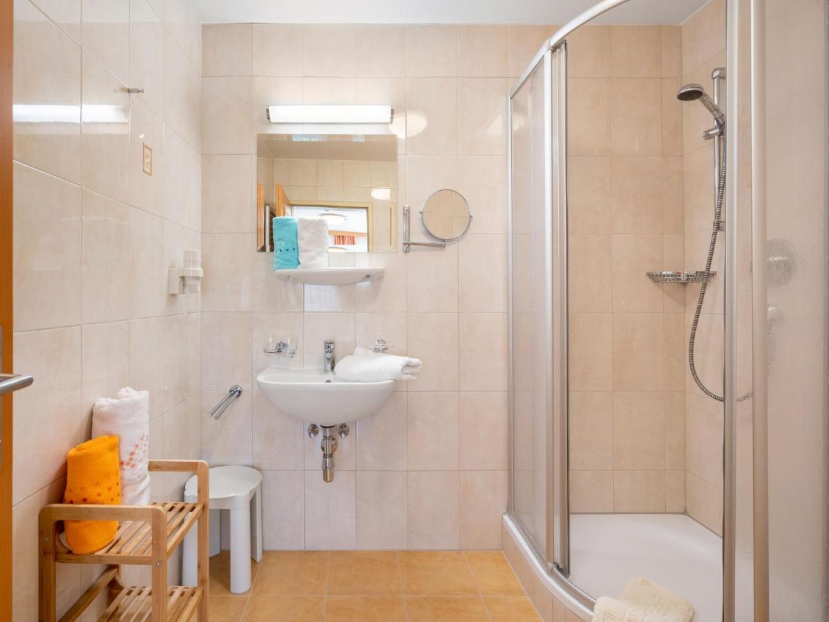 Apartment Rosa-6 By Interhome *